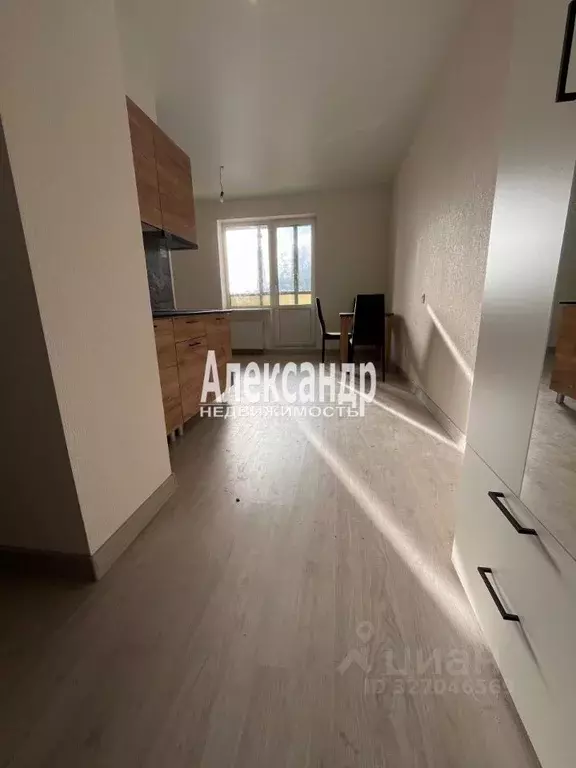 Студия Ленинградская область, Гатчина ул. Чехова, 39к2 (27.7 м) - Фото 1