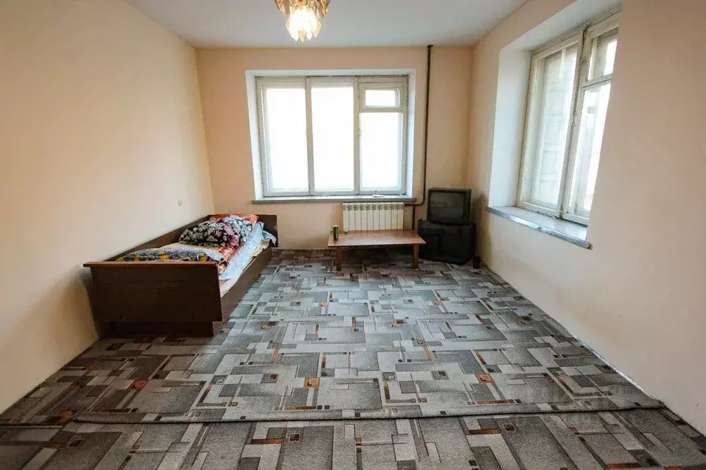 2-к кв. Калужская область, Обнинск ул. Курчатова, 11 (45.4 м) - Фото 2