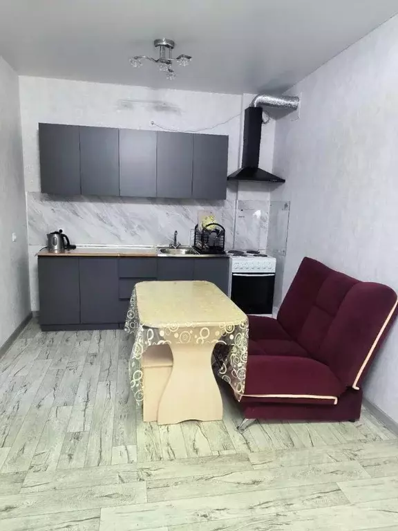 1-к кв. Белгородская область, Старый Оскол Космос мкр, 11А (40.0 м) - Фото 0