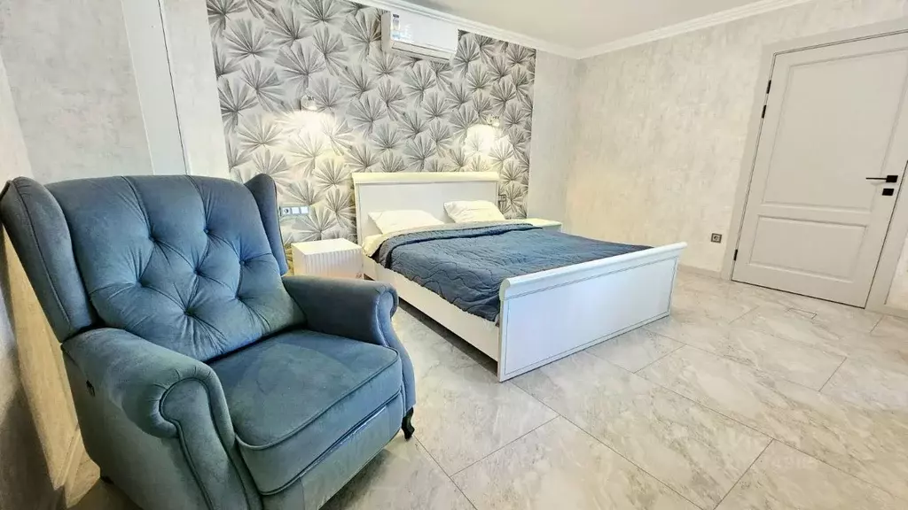 Дом в Краснодарский край, Геленджик ул. Шевченко, 80/1 (200 м) - Фото 1