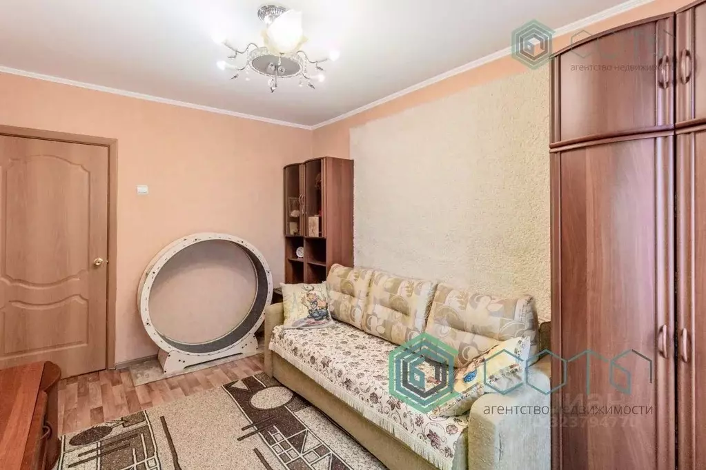 2-к кв. Калининградская область, Калининград ул. Генерала Толстикова, ... - Фото 2