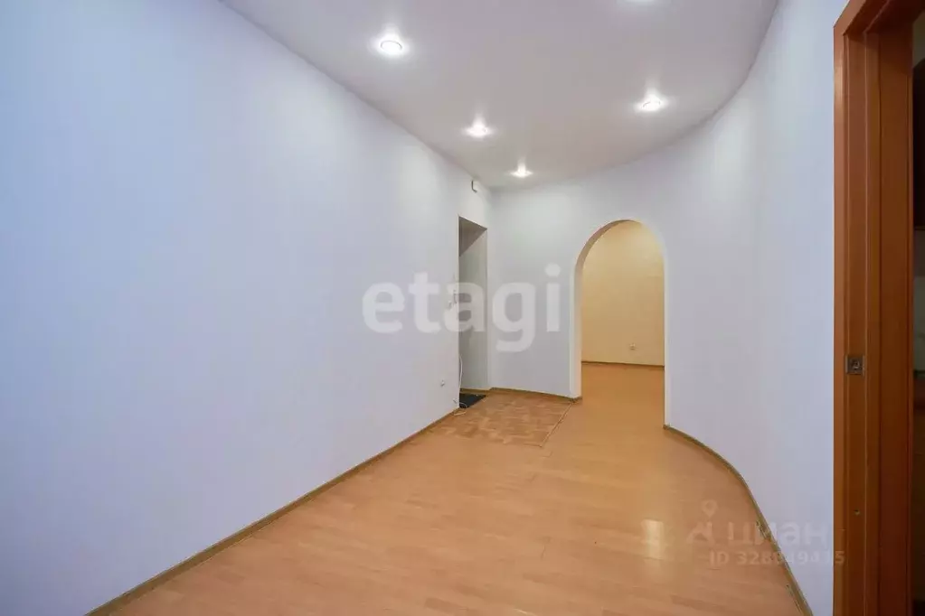 3-к кв. Тюменская область, Тюмень Сургутская ул., 11к4 (110.0 м) - Фото 2