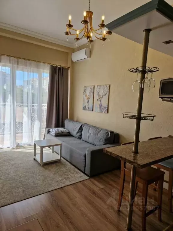 2-к кв. Севастополь ул. Пляж Омега, 8 (32.0 м) - Фото 1