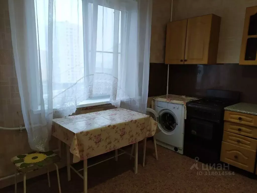 1-к кв. Саратовская область, Саратов Топольчанская ул., 7 (37.5 м) - Фото 1