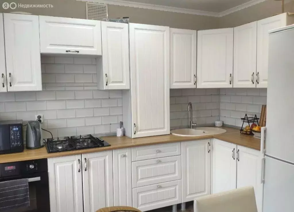 2-комнатная квартира: Белебей, Центральная площадь (65 м) - Фото 2