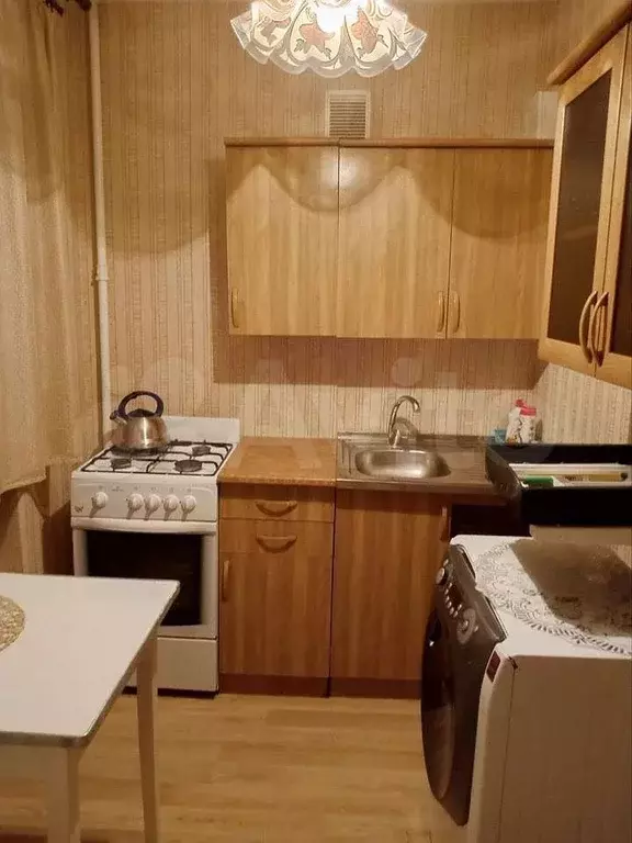 2-к. квартира, 62 м, 6/9 эт. - Фото 0