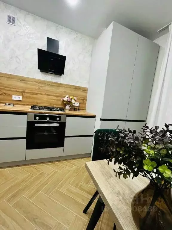 1-к кв. Калмыкия, Элиста ул. А. Сусеева, 6 (45.0 м) - Фото 1