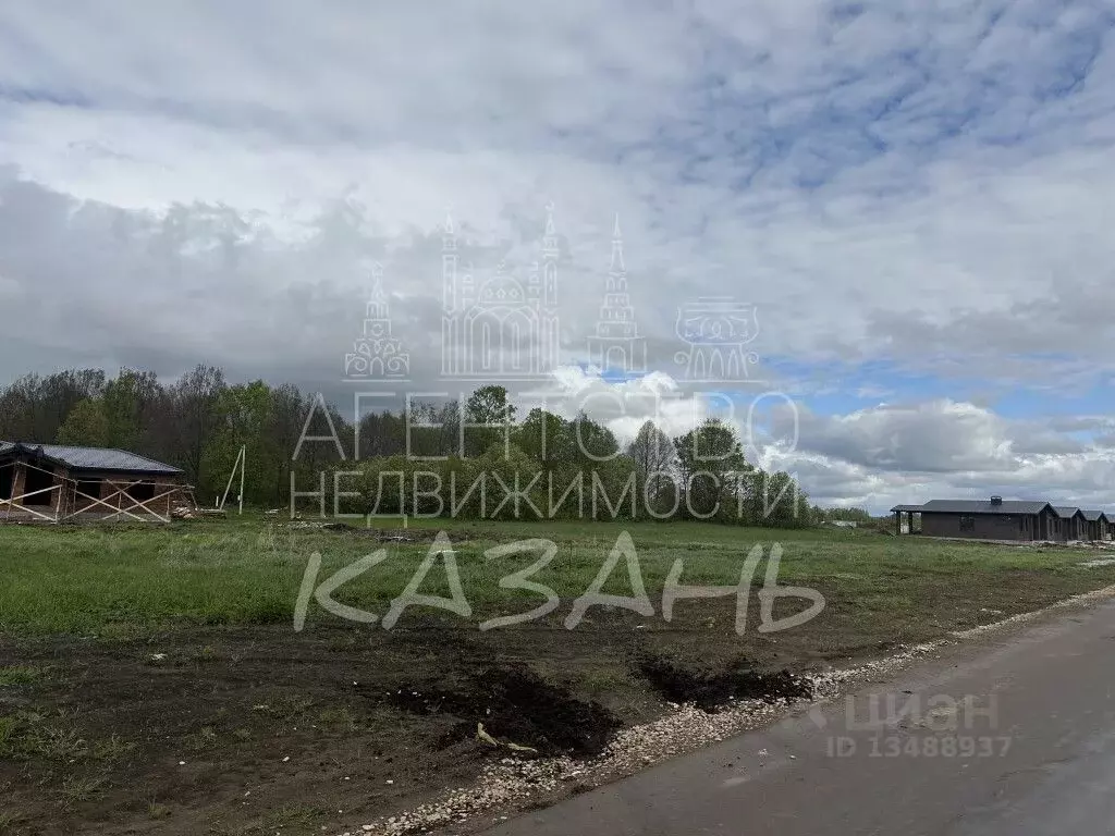 Участок в Татарстан, Лаишевский район, с. Сокуры ул. Кольцевая (10.0 ... - Фото 0