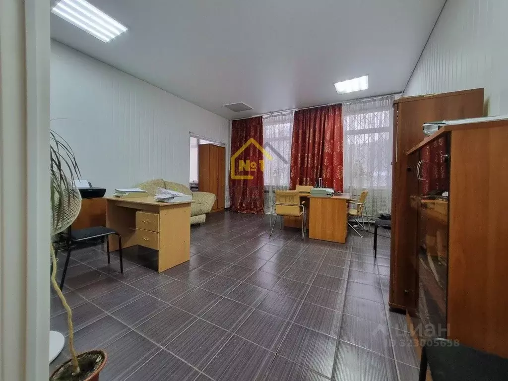 Помещение свободного назначения в Челябинская область, Челябинск ул. ... - Фото 0