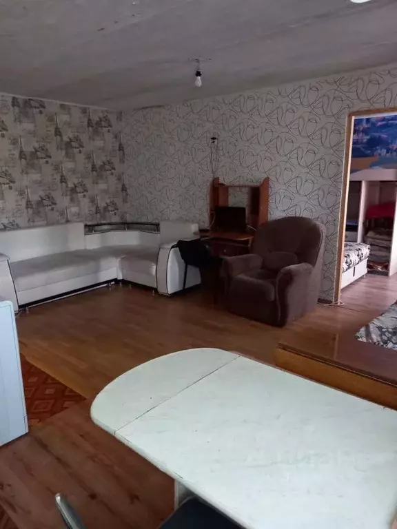 2-к кв. Мурманская область, Кировск ул. Кирова, 49 (40.9 м) - Фото 0