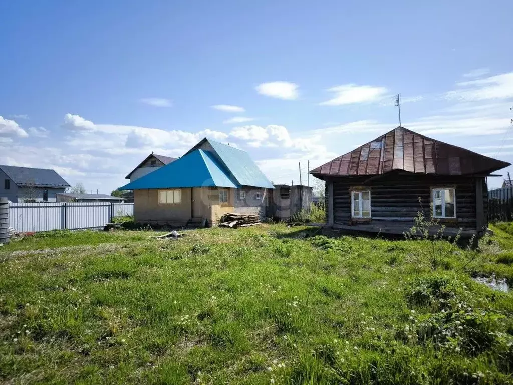 Дом в Пермский край, Усолье Усольский район, ул. Льва Толстого, 15 (44 ... - Фото 1