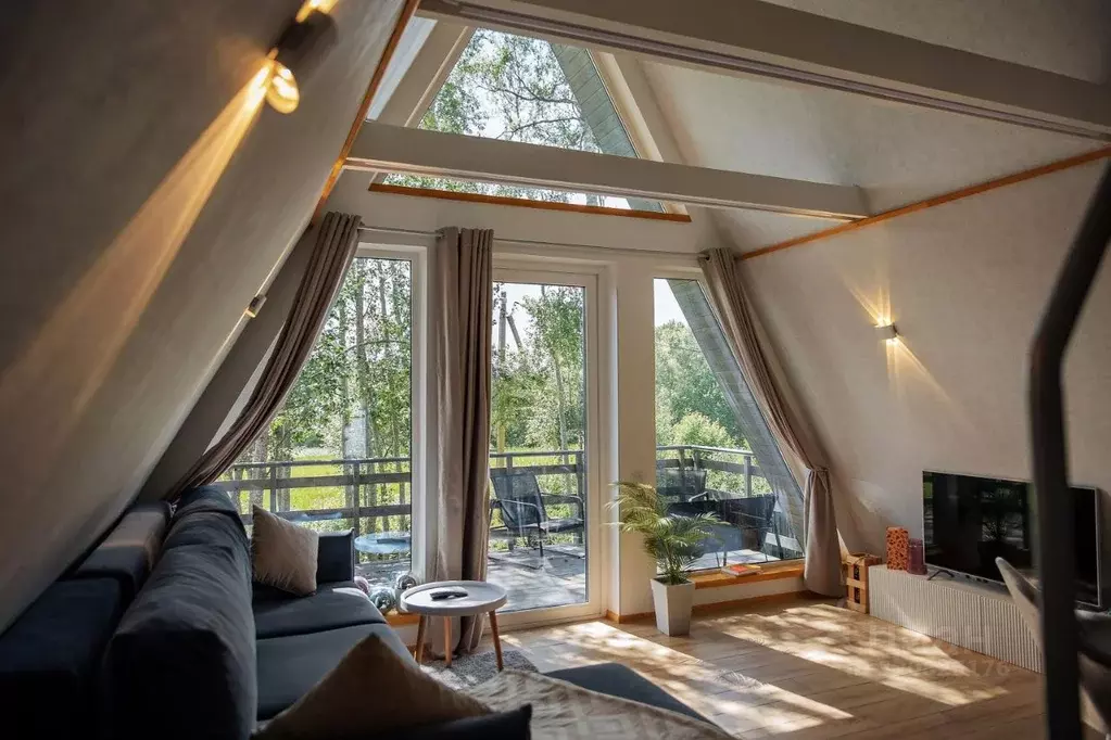 Дом в Ленинградская область, Приозерский район, Ларионовское с/пос, ... - Фото 1