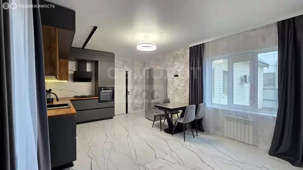 Дом в Нижняя Павловка, улица Гагарина, 86 (88 м) - Фото 1