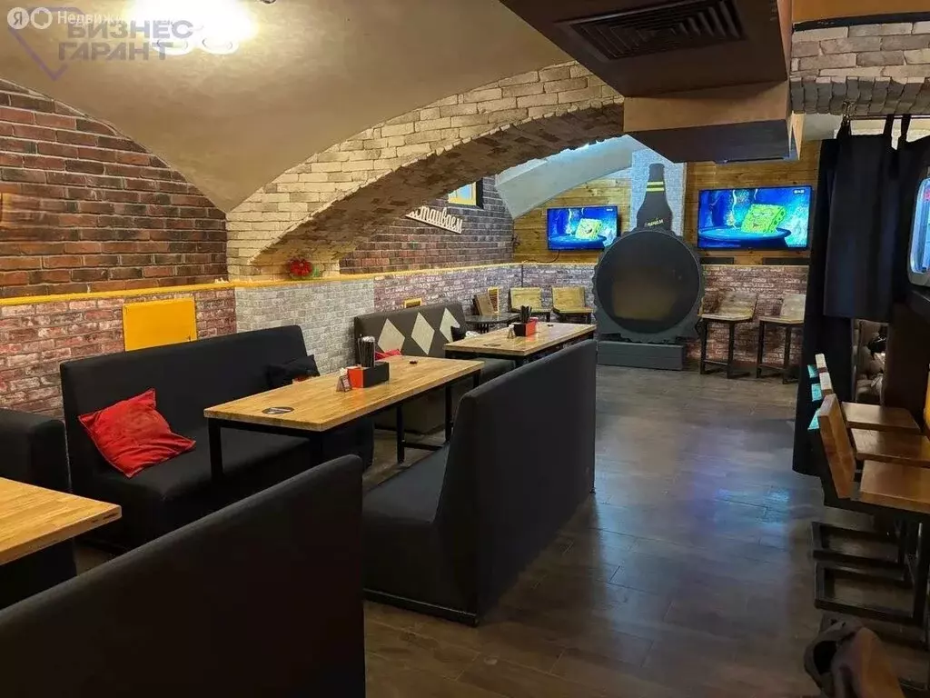 Помещение свободного назначения (215 м) - Фото 2