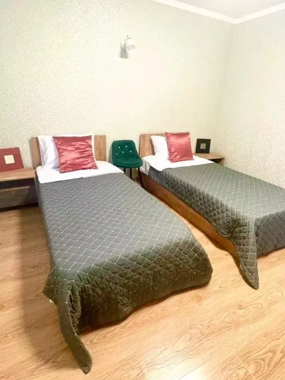2-к кв. Ставропольский край, Ессентуки ул. Анджиевского, 42 (48.0 м) - Фото 1