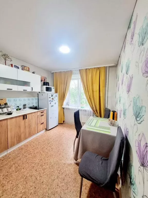 2-к. квартира, 52 м, 1/5 эт. - Фото 1