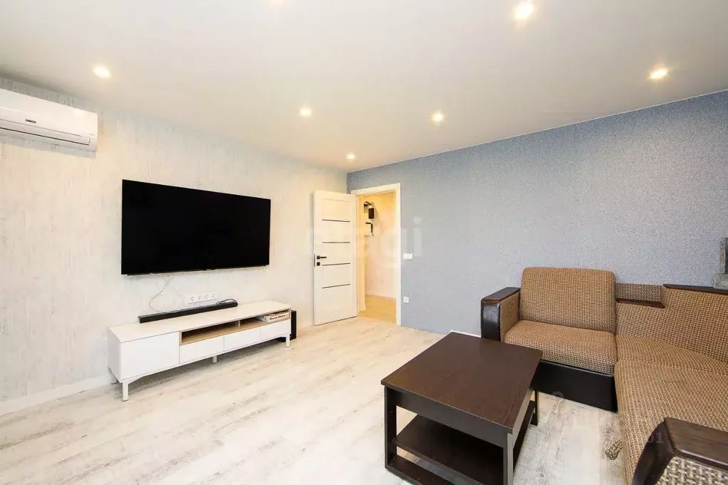 3-к кв. Калининградская область, Калининград ул. Старшины Дадаева, 59 ... - Фото 2