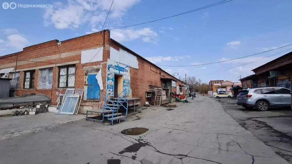 Торговая площадь (1618 м) - Фото 2