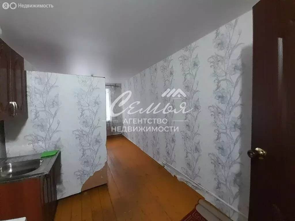 1к в 7-комнатной квартире (14 м) - Фото 0