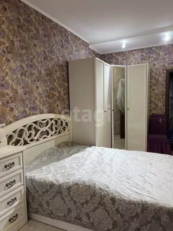 3-к кв. Ханты-Мансийский АО, Нижневартовск ул. Романтиков, 7 (70.9 м) - Фото 1