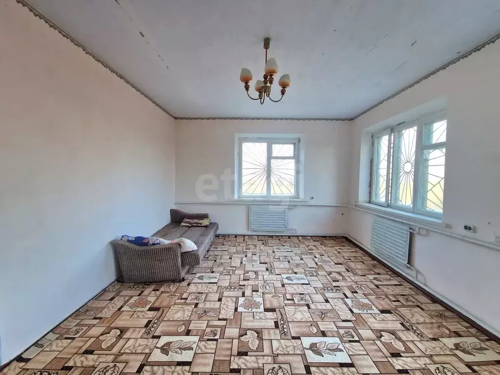 Дом в Краснодарский край, Славянский район, Маевское с/пос, Колесников ... - Фото 2