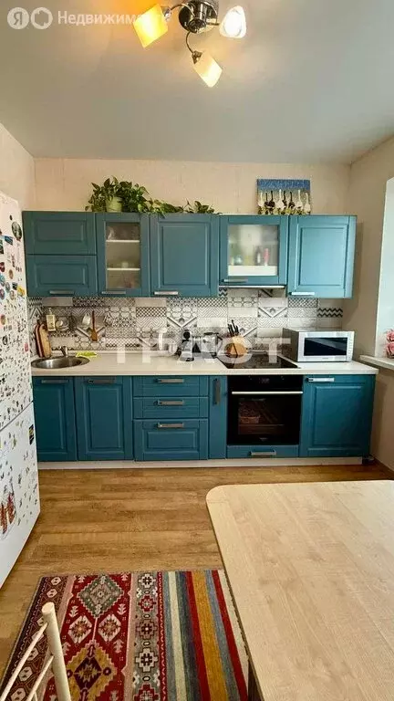 2-комнатная квартира: Воронеж, Пеше-Стрелецкая улица, 58к2 (60 м) - Фото 0