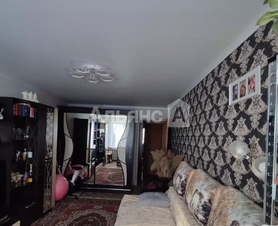 2-к кв. Ростовская область, Шахты Депутатская ул., 16 (46.4 м) - Фото 2