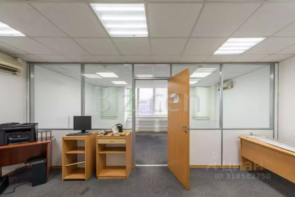 Офис в Санкт-Петербург пл. Конституции, 2 (39 м) - Фото 2