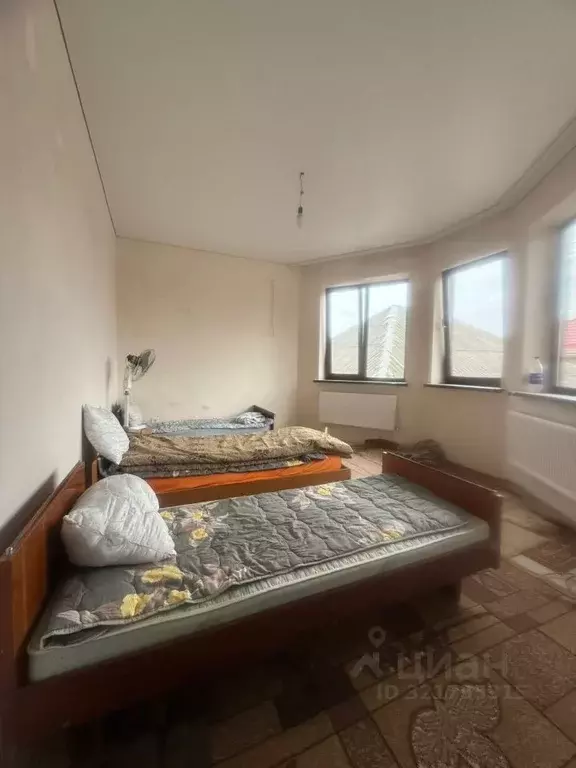 Дом в Крым, Симферополь ул. Станционная, 29 (150 м) - Фото 2