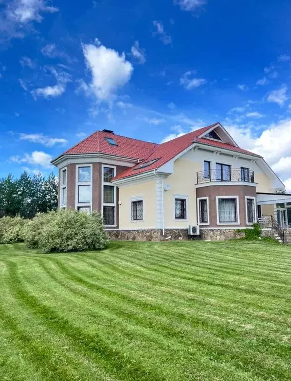 Дом в Тверская область, Калязинский муниципальный округ, д. Устиново  ... - Фото 1