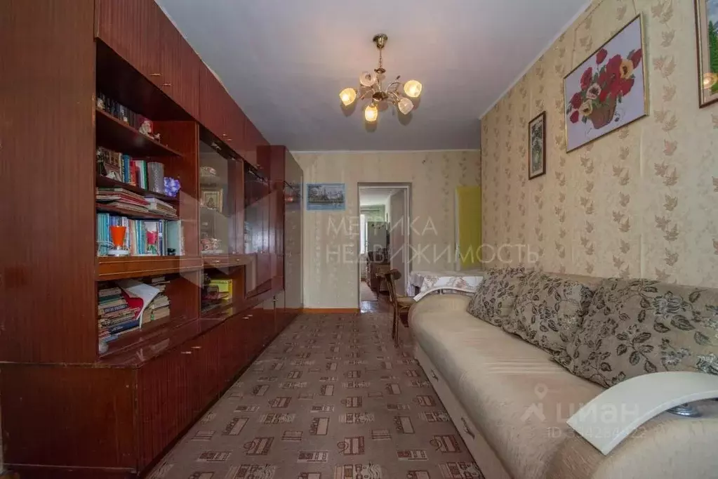 3-к кв. Тюменская область, Тюмень Волгоградская ул., 113 (59.1 м) - Фото 1