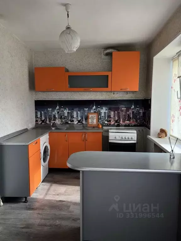 2-к кв. Челябинская область, Челябинск ул. Комаровского, 7 (45.3 м) - Фото 1