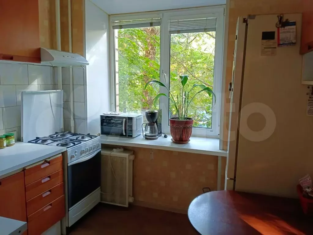 2-к. квартира, 50 м, 2/9 эт. - Фото 0