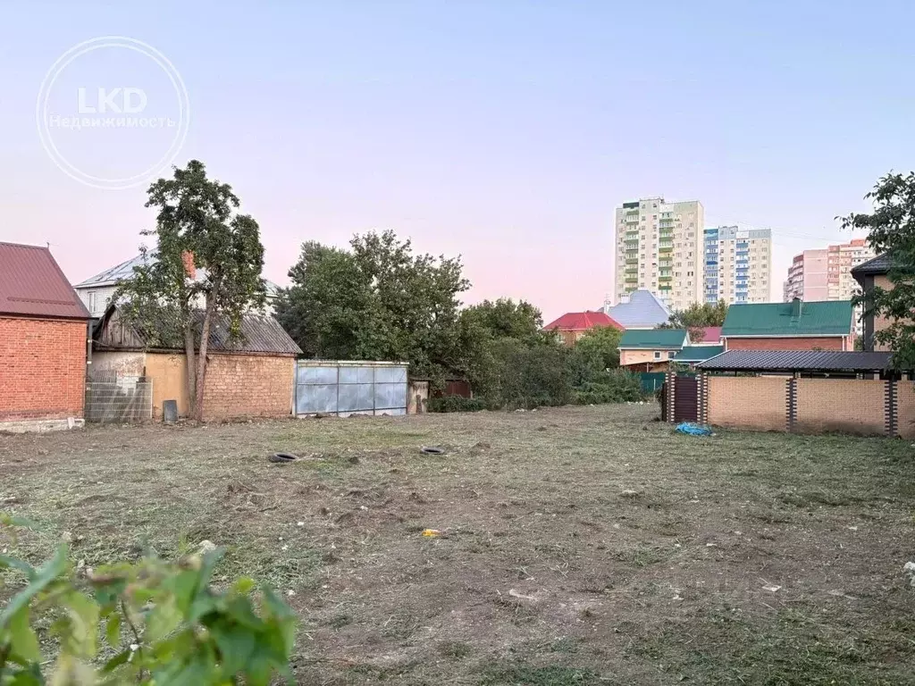 Участок в Краснодарский край, Краснодар Юбилейный мкр, ул. Думенко, ... - Фото 1