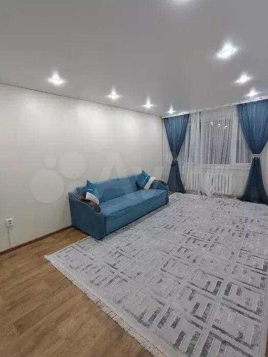 3-к. квартира, 55 м, 2/5 эт. - Фото 0