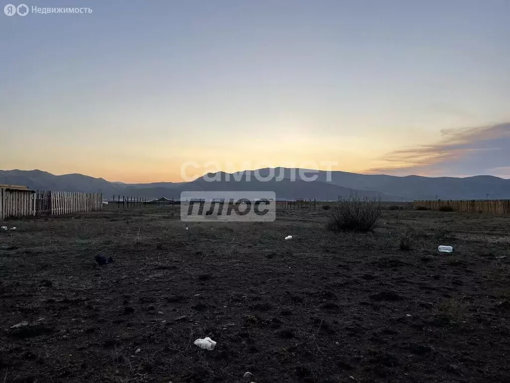 Участок в Республика Тыва, Чаа-Хольский кожуун, село Чаа-Холь (10 м) - Фото 0