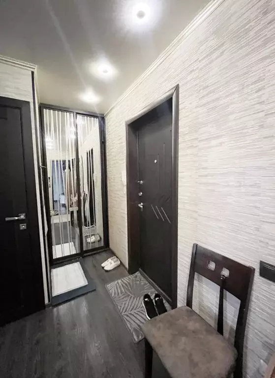 Продаётся 4-к квартира, 62 м - Фото 1