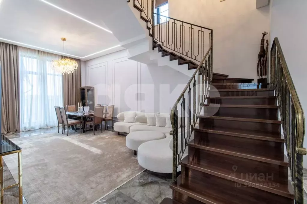 Таунхаус в Московская область, Одинцовский городской округ, д. ... - Фото 1