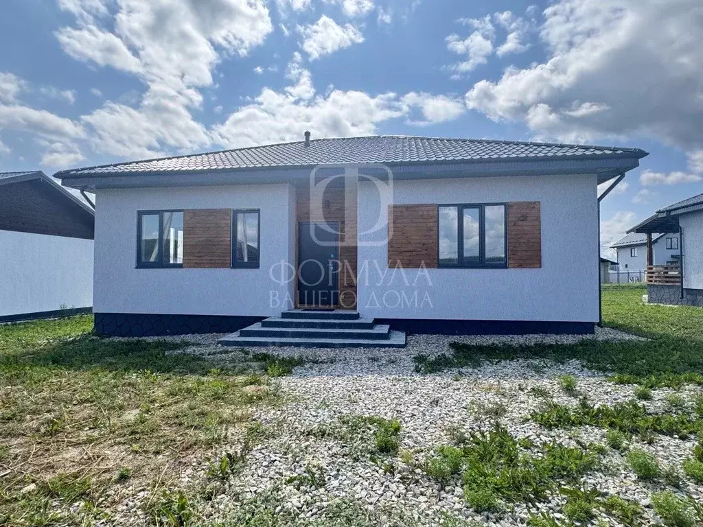 Дом в Свердловская область, Сысертский муниципальный округ, с. ... - Фото 1