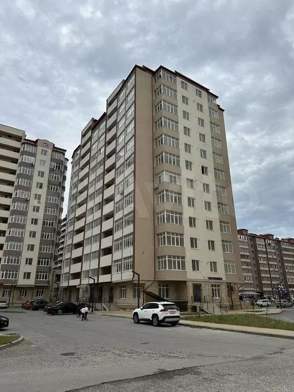 1-к. квартира, 66,7 м, 2/10 эт. - Фото 1