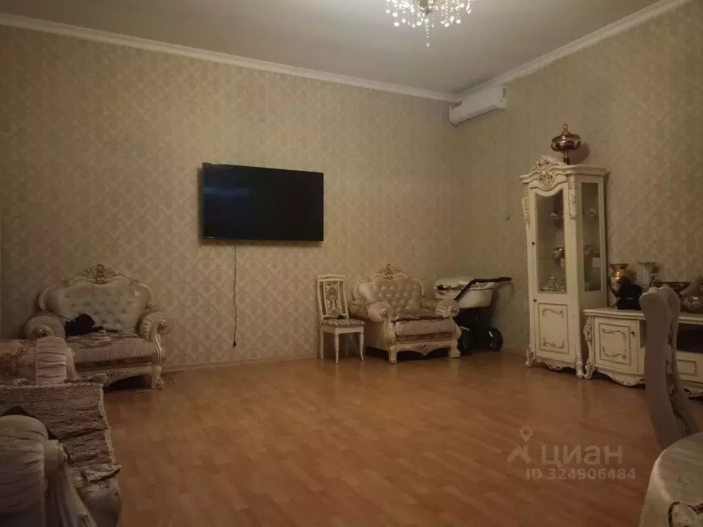 Дом в Краснодарский край, Краснодар Аэродромная ул., 148 (155 м) - Фото 2