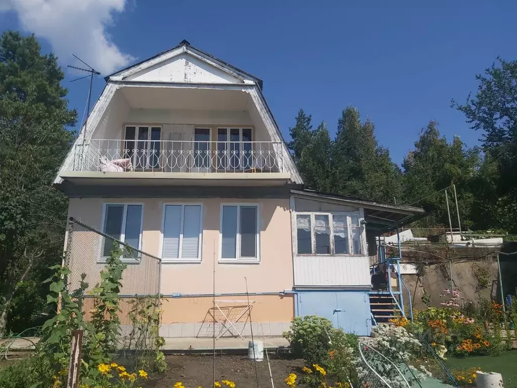 Дом в Саратовская область, Воскресенский район, Елшанское ... - Фото 1