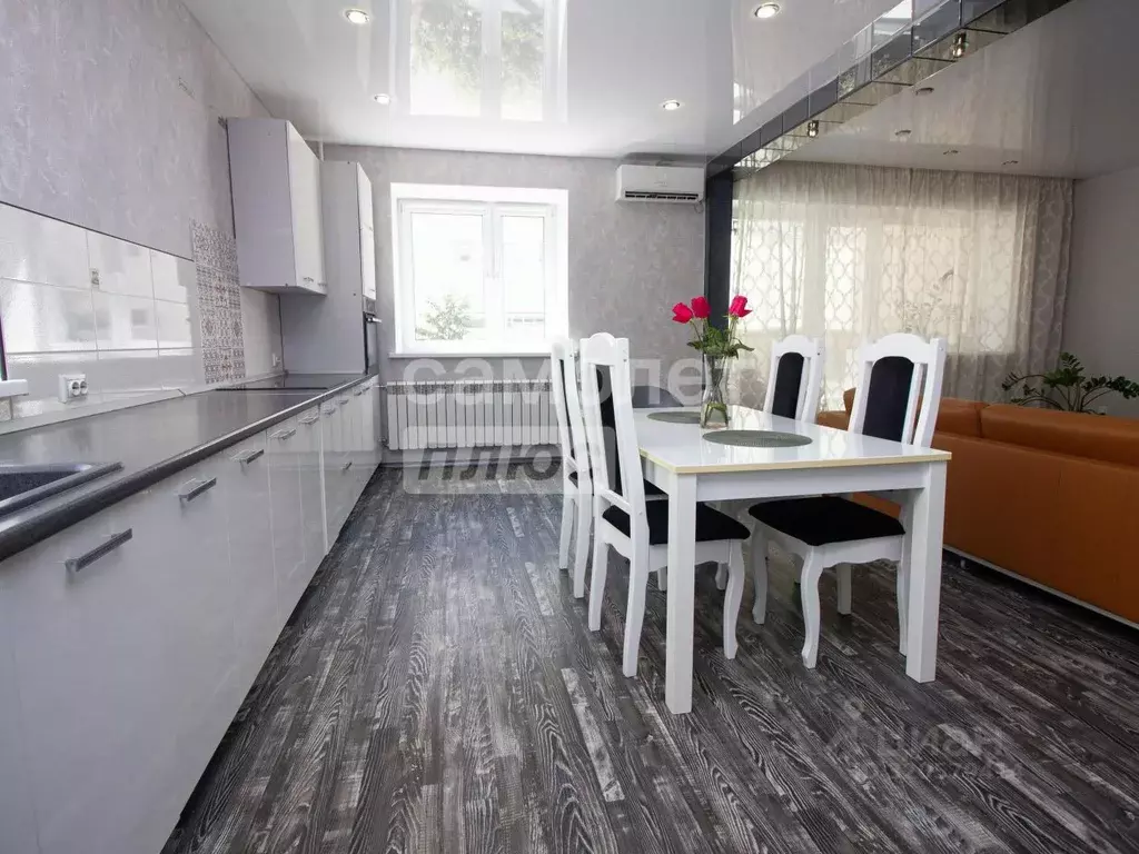 2-к кв. Ульяновская область, Ульяновск Транспортная ул., 4 (90.4 м) - Фото 1