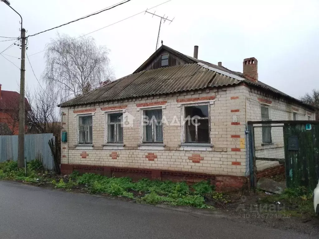 Дом в Белгородская область, Белгород пер. Танкистов, 1 (80 м) - Фото 1