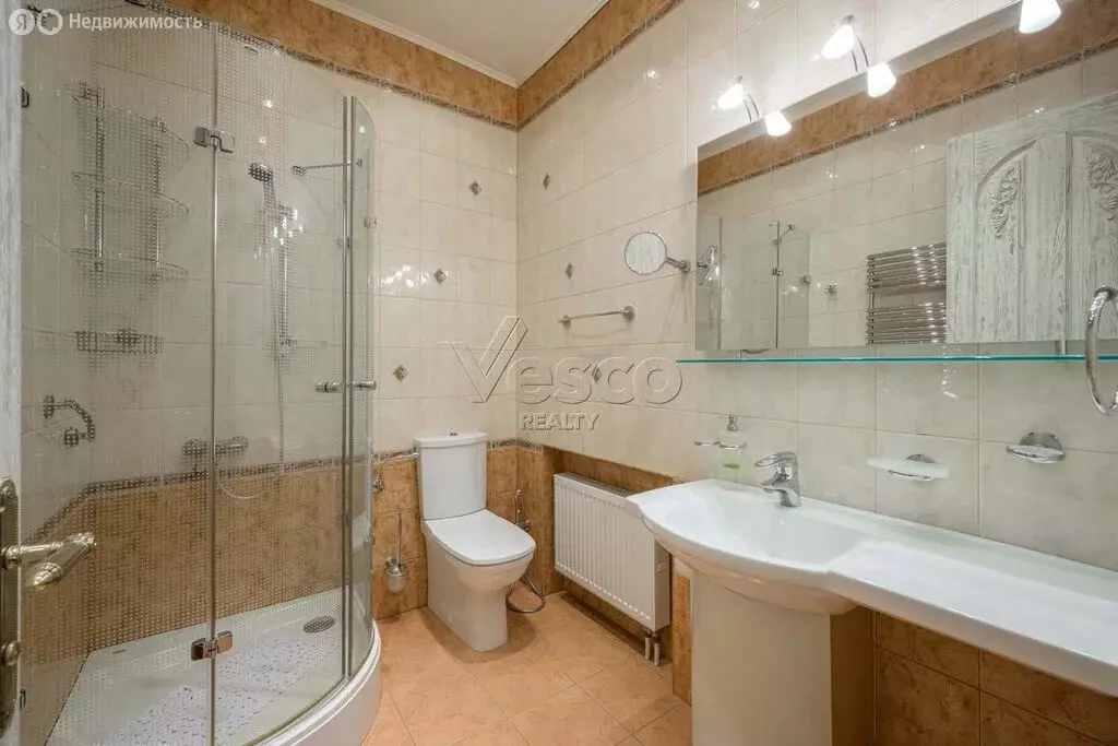 Дом в село Николо-Урюпино, коттеджный посёлок Новахово (1200 м) - Фото 1