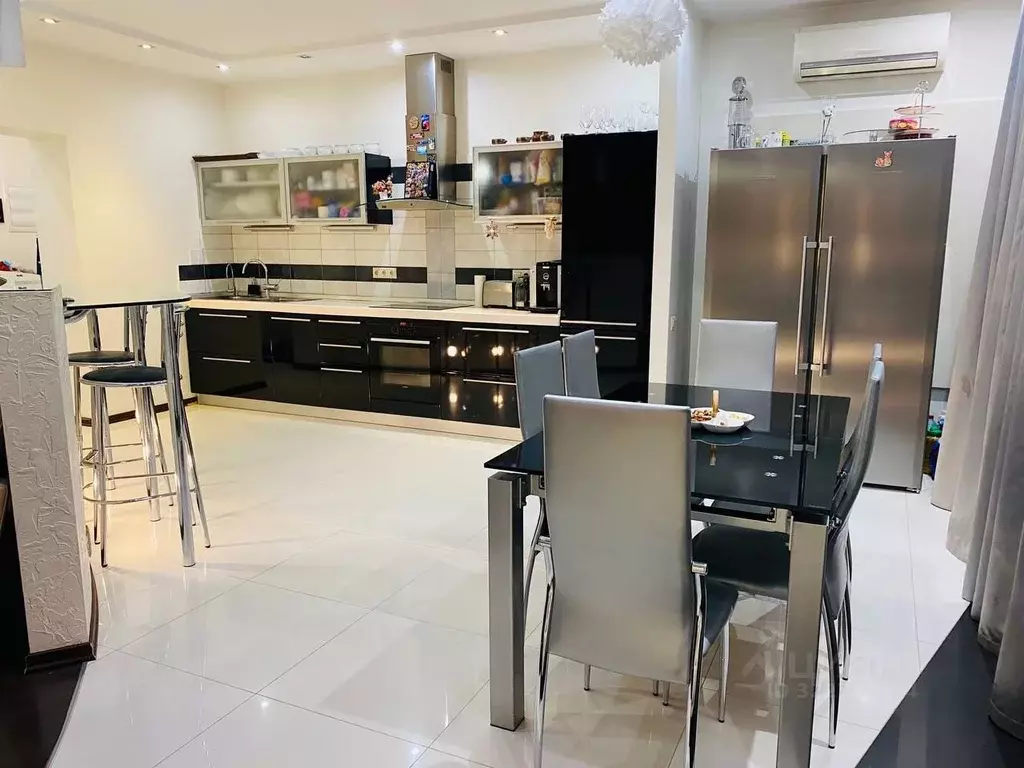 3-к кв. Самарская область, Самара ул. Алексея Толстого, 92 (120.0 м) - Фото 2