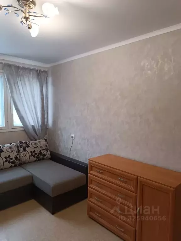 Комната Санкт-Петербург Серебристый бул., 6К1 - Фото 2