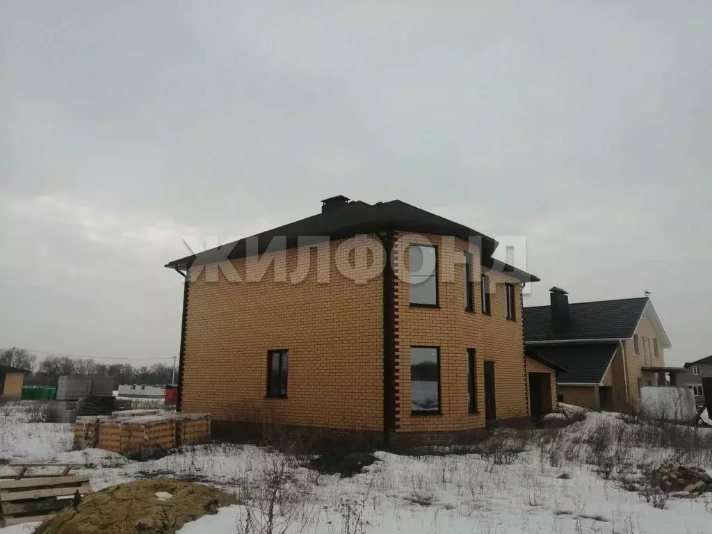 Дом в Белгородская область, Белгородский район, Хохловское с/пос, с. ... - Фото 2