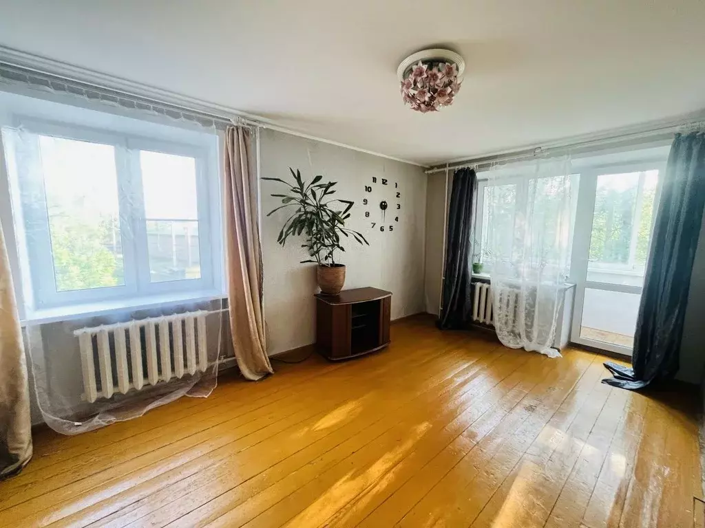 2-к кв. Московская область, Сергиев Посад Клубная ул., 7 (42.0 м) - Фото 0