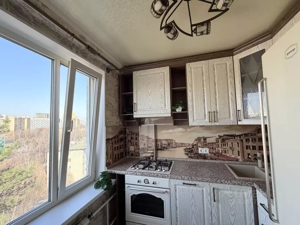 2-к кв. Московская область, Мытищи Летная ул., 24к1 (42.5 м) - Фото 1